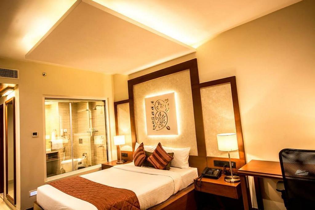 Hotel Siesta Hitech Hyderabad Exterior foto